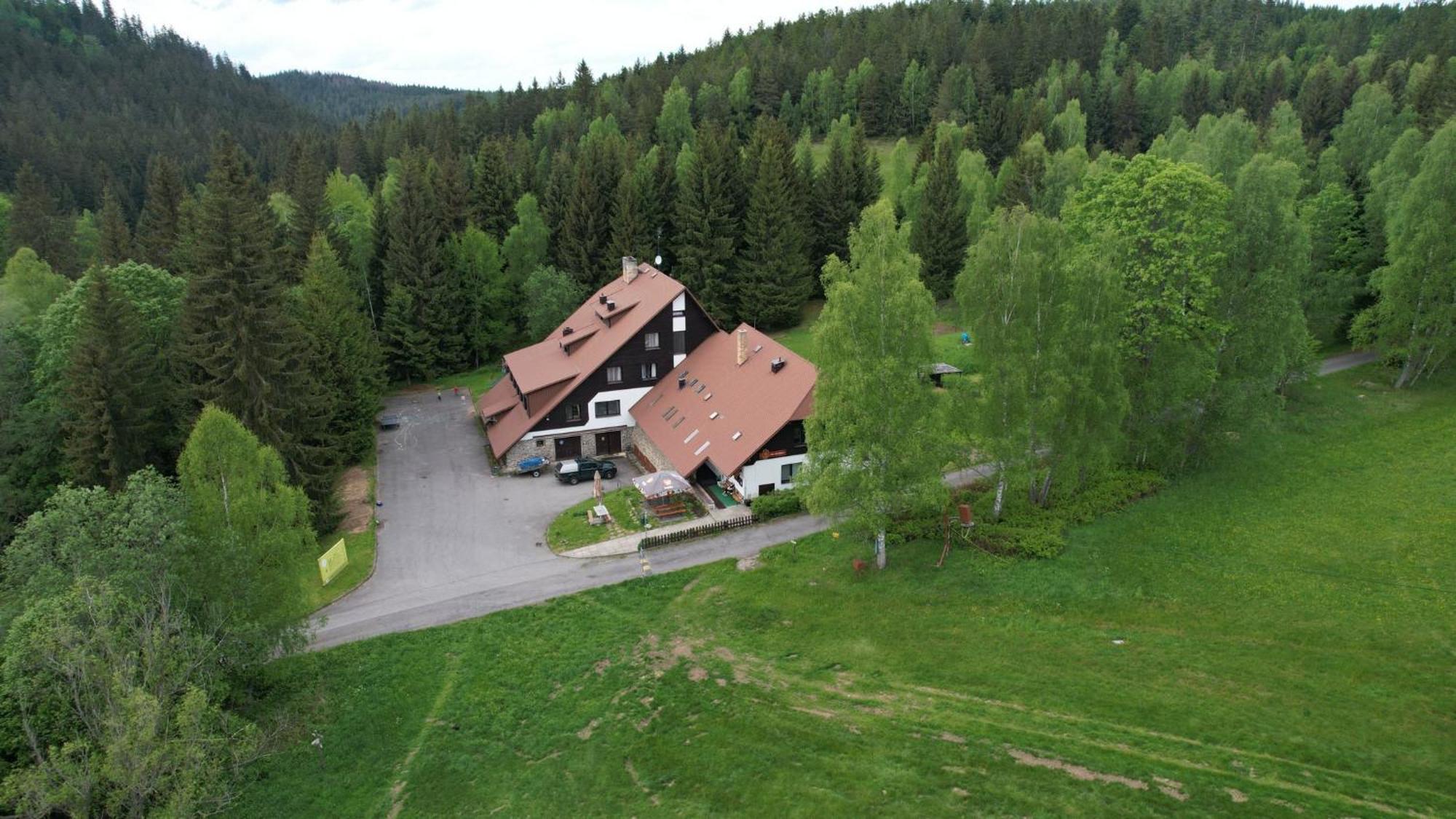 Na Losenici Nicov  Luaran gambar
